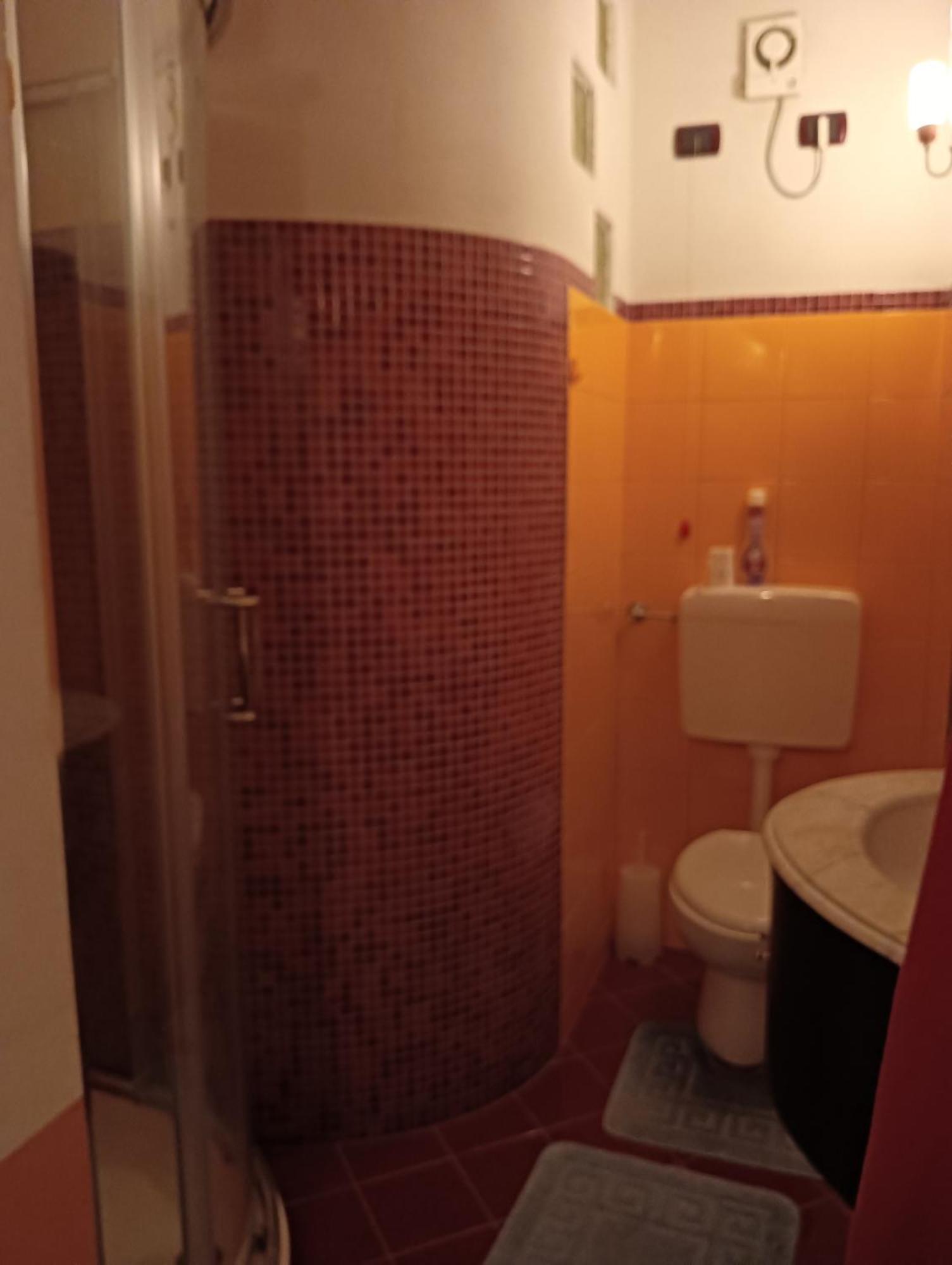 Frassinello B&B I Tre Gatti מראה חיצוני תמונה